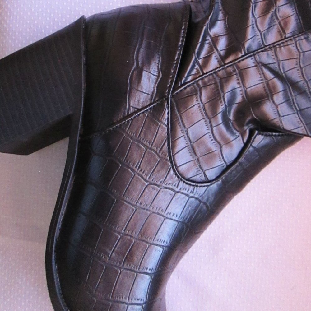 ๐ JOURNEE COLLECTION THERESE BLACK BOOTS SZ 7 NEW ๐ - Picture 8 of 16